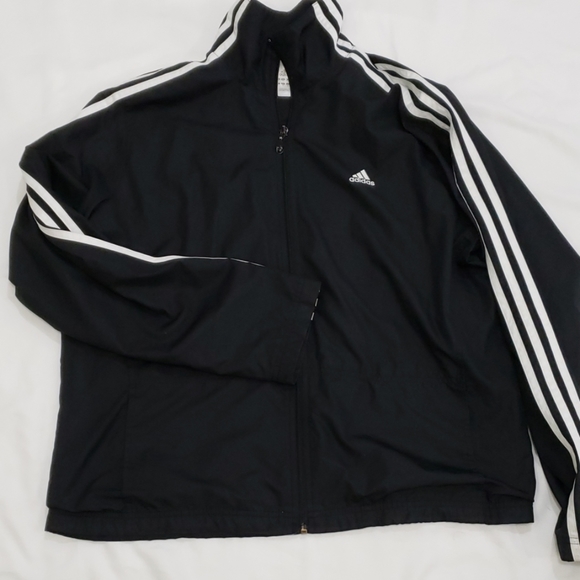 adidas Jackets & Blazers - Adidas windbreaker jacket